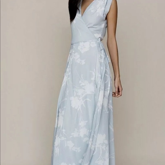 Yumi Kim Dresses & Skirts - Yumi Kim light blue white Floral Maxi Wrap Dress S